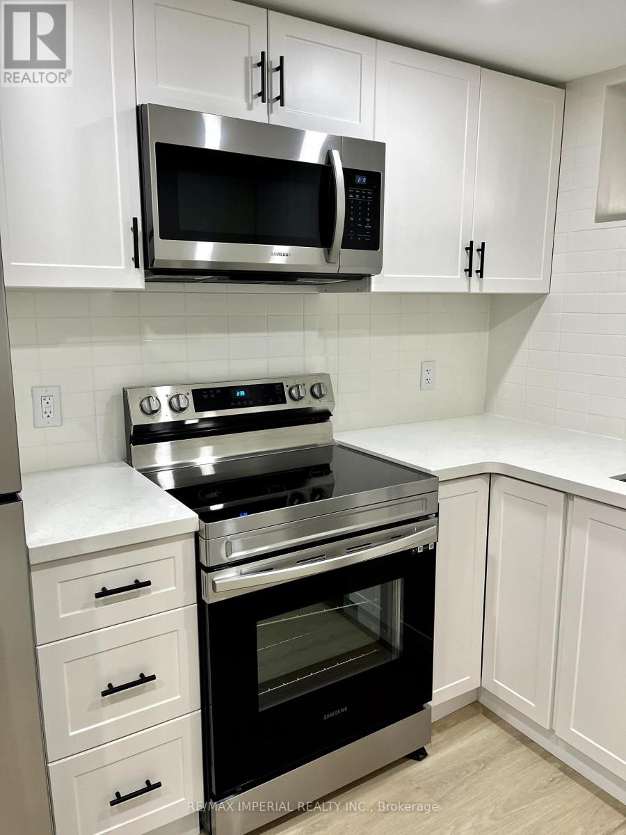 Basement - 404 Glen Park Avenue, Toronto, Ontario  M6B 2E5 - Photo 3 - W13538344