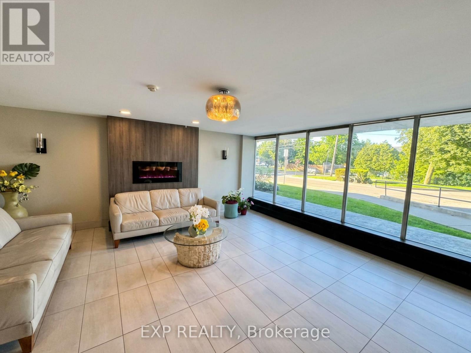 406 - 1100 Caven Street, Mississauga, Ontario  L5G 4N3 - Photo 22 - W13538348