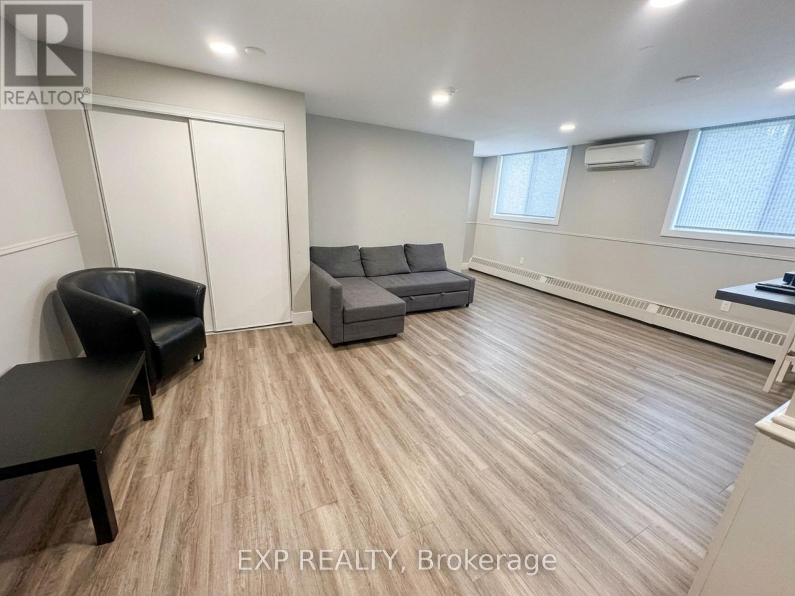 406 - 1100 Caven Street, Mississauga, Ontario  L5G 4N3 - Photo 29 - W13538348