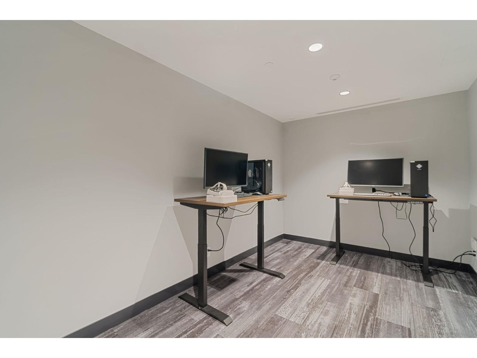 2302 10750 135a Street, Surrey, British Columbia  V3T 0V4 - Photo 24 - R3144019