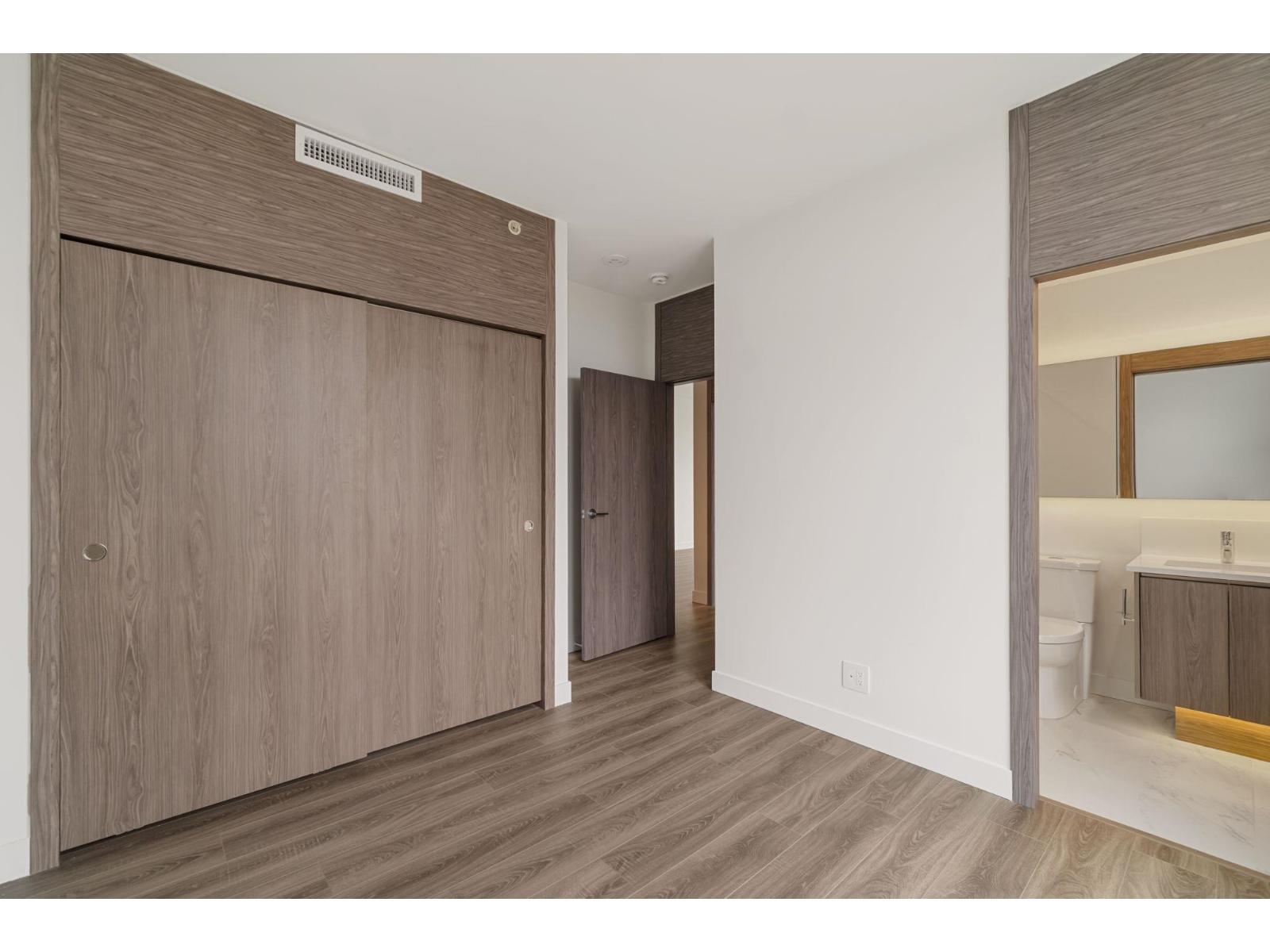 2302 10750 135a Street, Surrey, British Columbia  V3T 0V4 - Photo 9 - R3144019