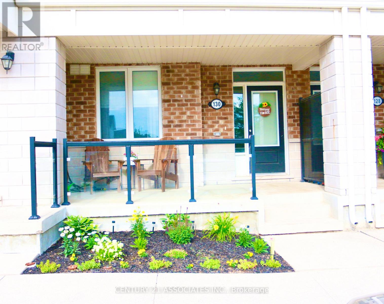 130 Daylily Lane, Kitchener, Ontario  N2R 0L7 - Photo 2 - X13538294