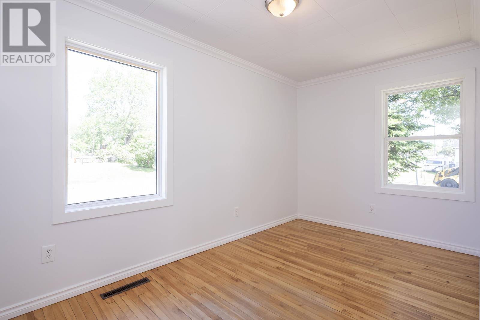 200 Kenogami St S, Thunder Bay, Ontario  P7B 4S3 - Photo 13 - TB2601858