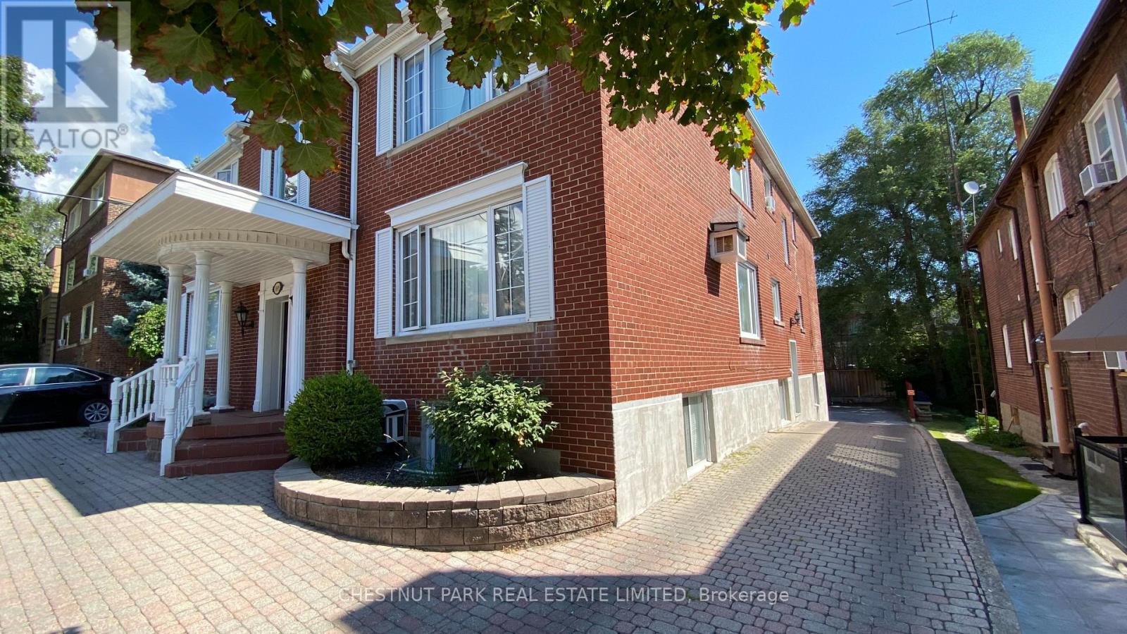 13 - 1695 Bathurst Street, Toronto, Ontario  M5P 3K2 - Photo 2 - C13538066