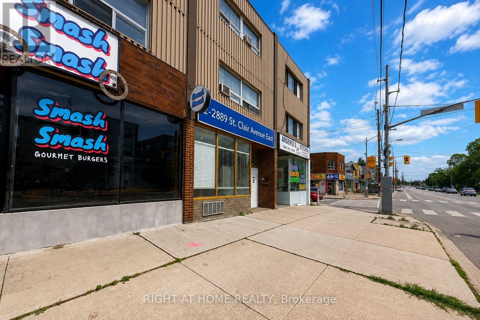 C - 2889 St Clair Avenue E, Toronto, Ontario  M4B 1N5 - Photo 2 - E13113026