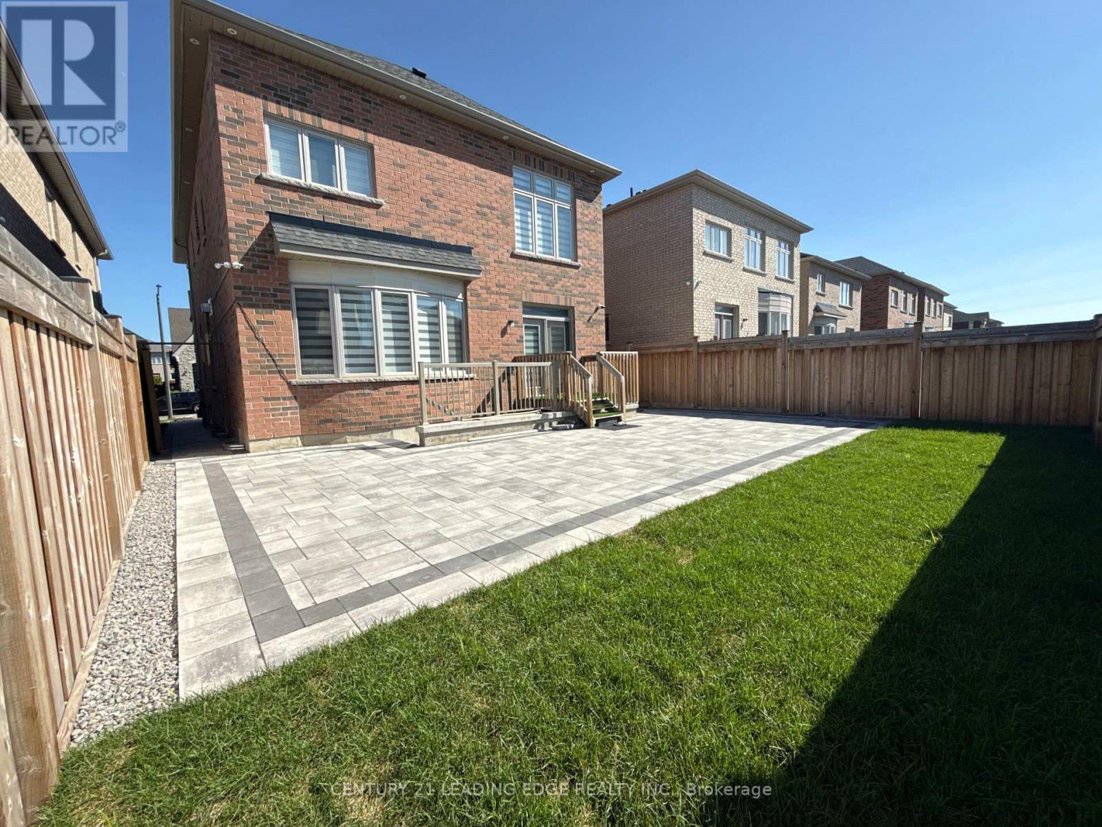 Lower - 11 Northern Breeze Crescent, Whitby, Ontario  L1R 0P4 - Photo 23 - E13522886