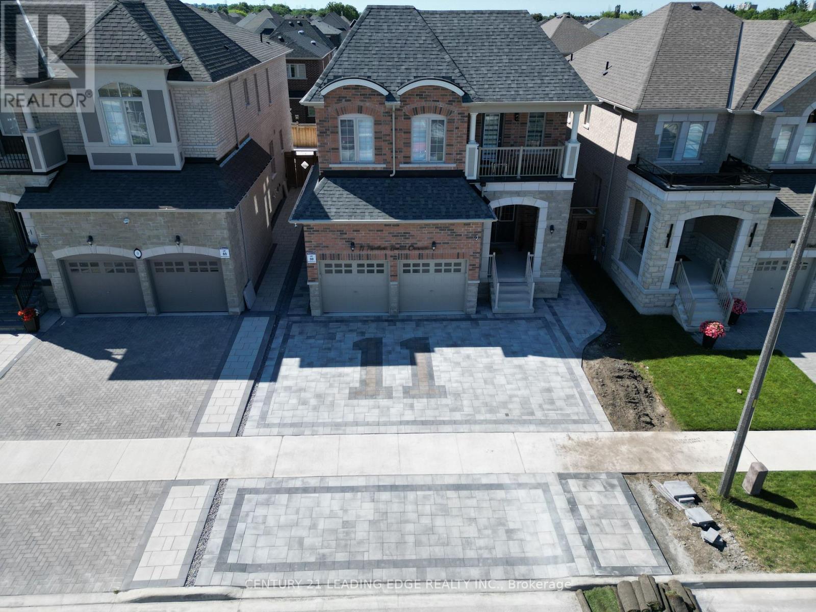 Lower - 11 Northern Breeze Crescent, Whitby, Ontario  L1R 0P4 - Photo 2 - E13522886