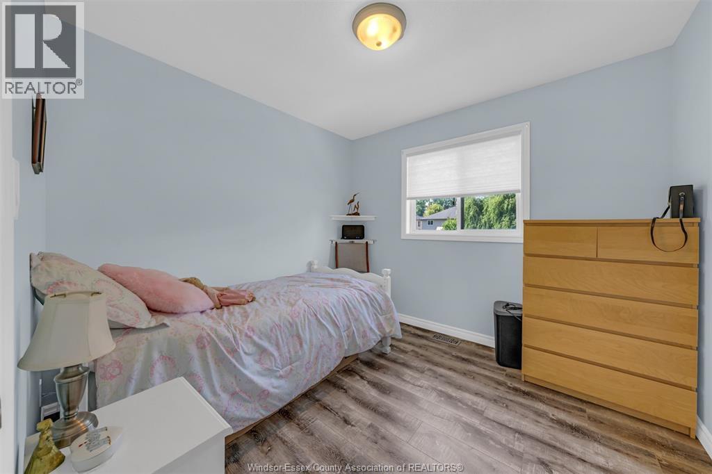 429 Mclellan Avenue, Amherstburg, Ontario  N9V 4C8 - Photo 15 - 26016155