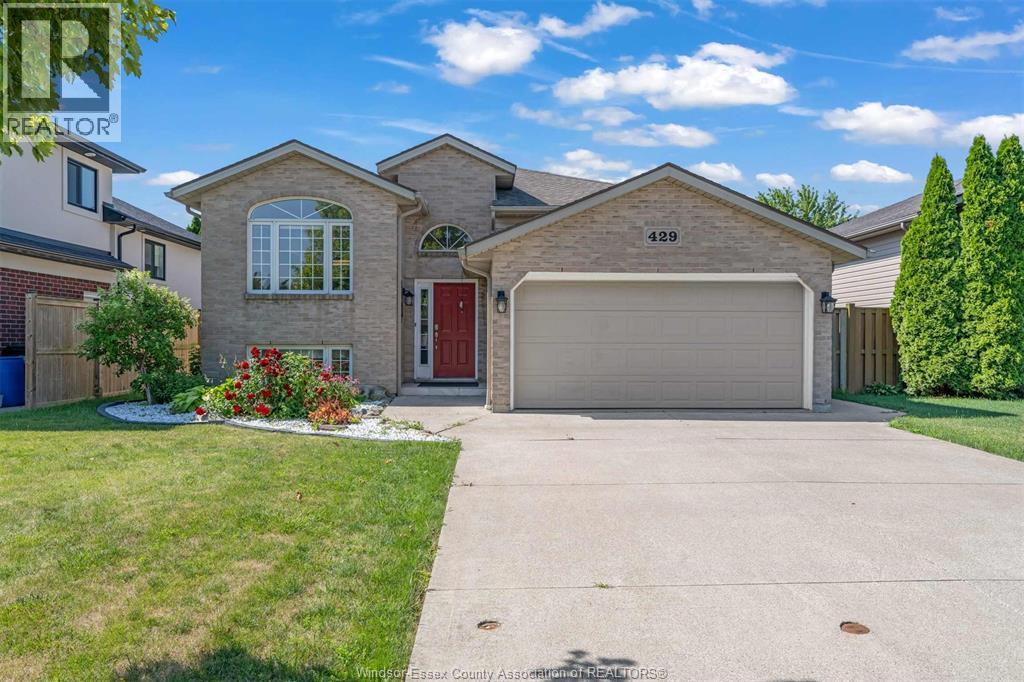 429 Mclellan Avenue, Amherstburg, Ontario  N9V 4C8 - Photo 50 - 26016155