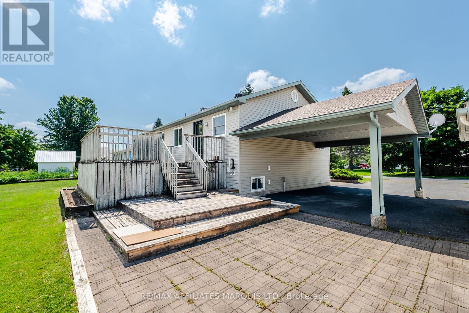 24 Nelson Street, North Stormont, Ontario  K0C 1K0 - Photo 40 - X13538534