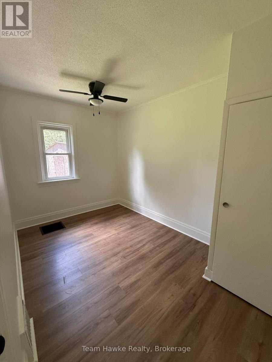 458 Russell Street, Midland, Ontario  L4R 3B3 - Photo 11 - S13538734