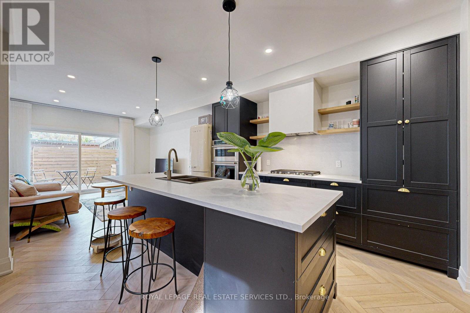 81 Major Street, Toronto, Ontario  M6S 2K9 - Photo 12 - C13538518