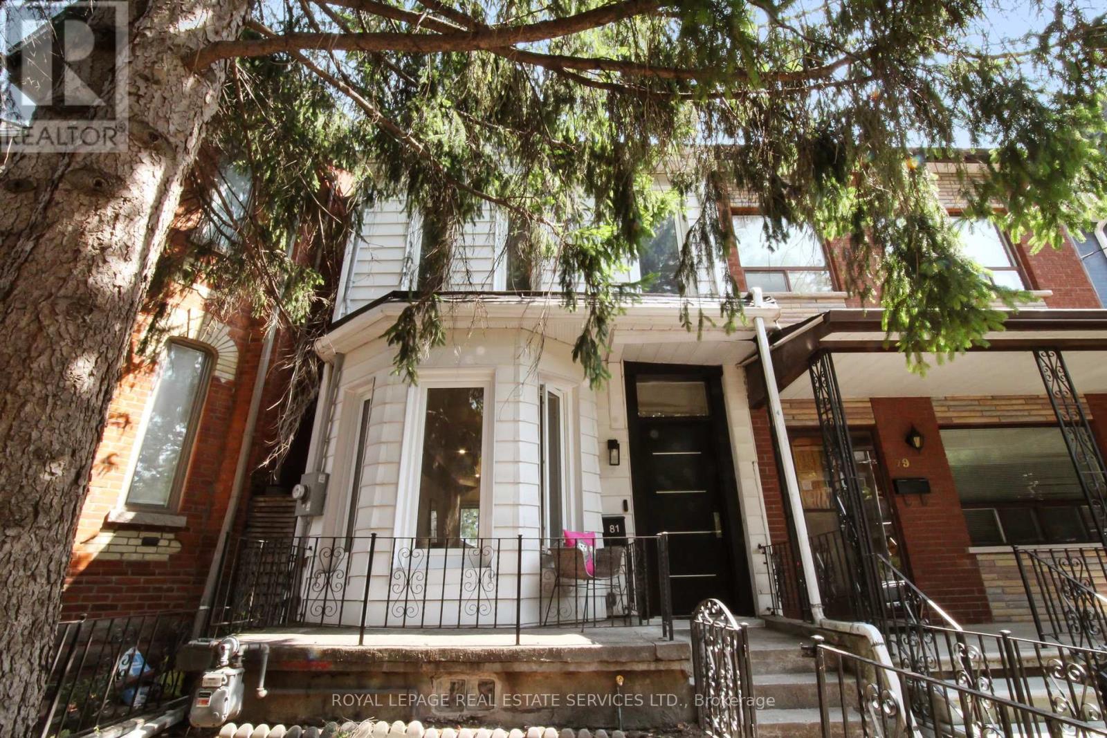 81 Major Street, Toronto, Ontario  M6S 2K9 - Photo 2 - C13538518