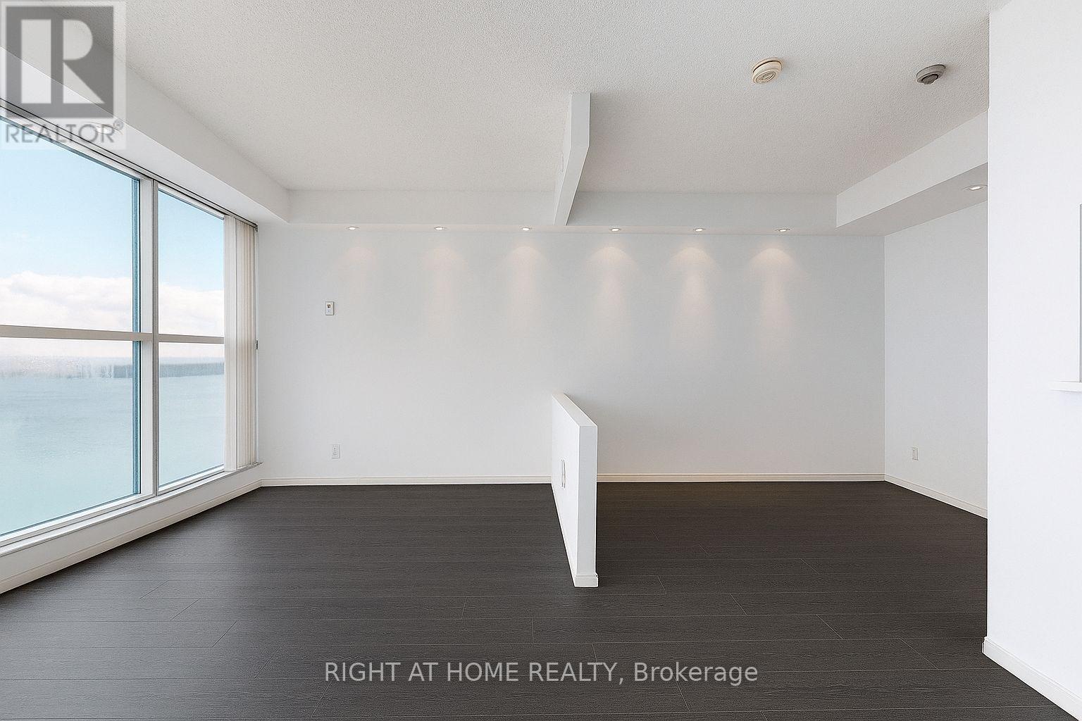 2205 - 99 Harbour Square, Toronto, Ontario  M5J 2H2 - Photo 5 - C13538632