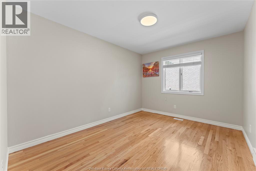 660 Caruso, Windsor, Ontario N9G 2M6 - Photo 21 - 26016381