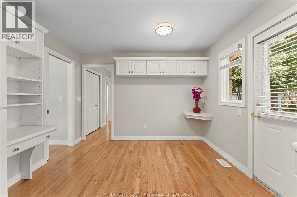 660 Caruso, Windsor, Ontario N9G 2M6 - Photo 19 - 26016381