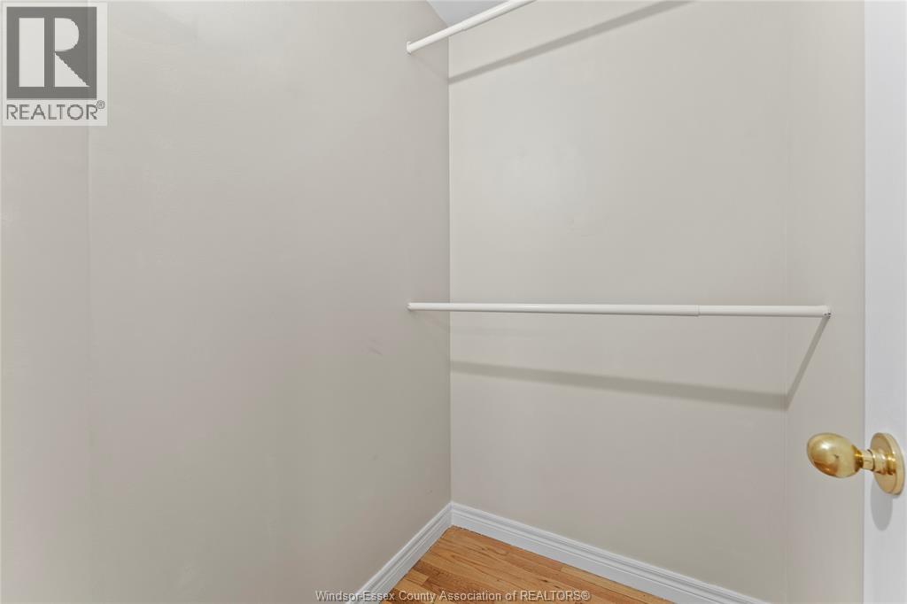 660 Caruso, Windsor, Ontario N9G 2M6 - Photo 27 - 26016381