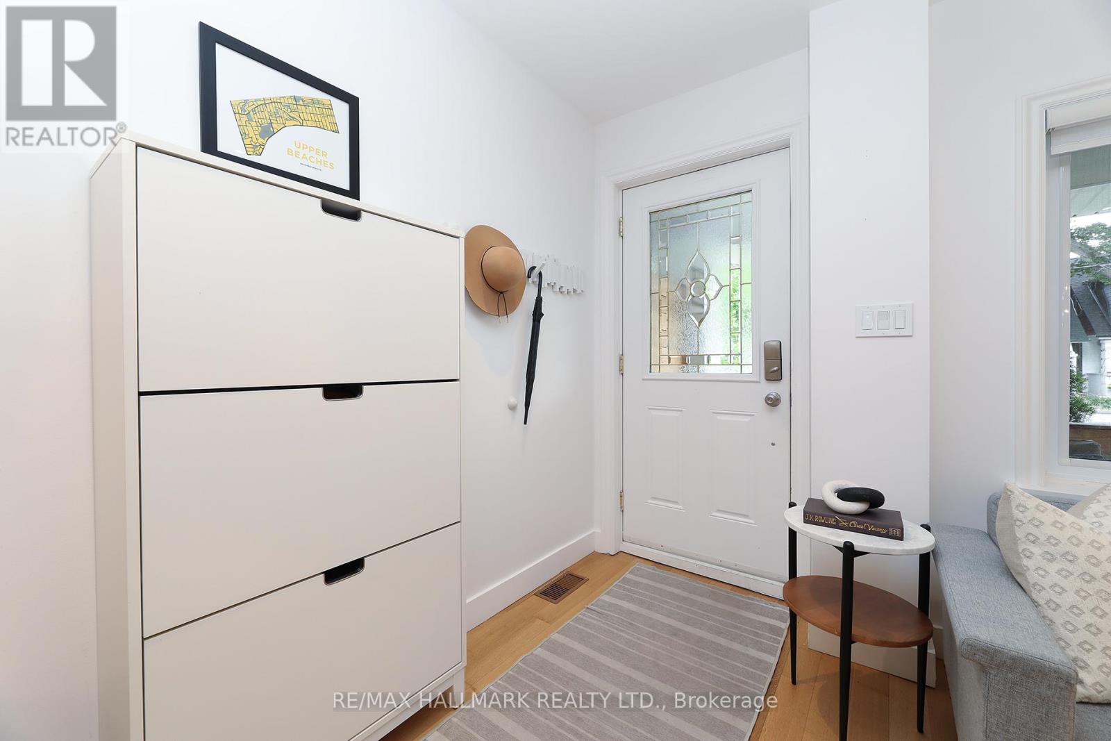 339 Scarborough Road, Toronto, Ontario  M4E 3M9 - Photo 6 - E13538550