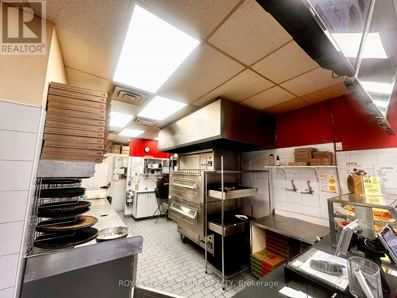 (241 Pizza) - 465 Bayly Street W, Ajax, Ontario  L1S 6M7 - Photo 4 - E13538602