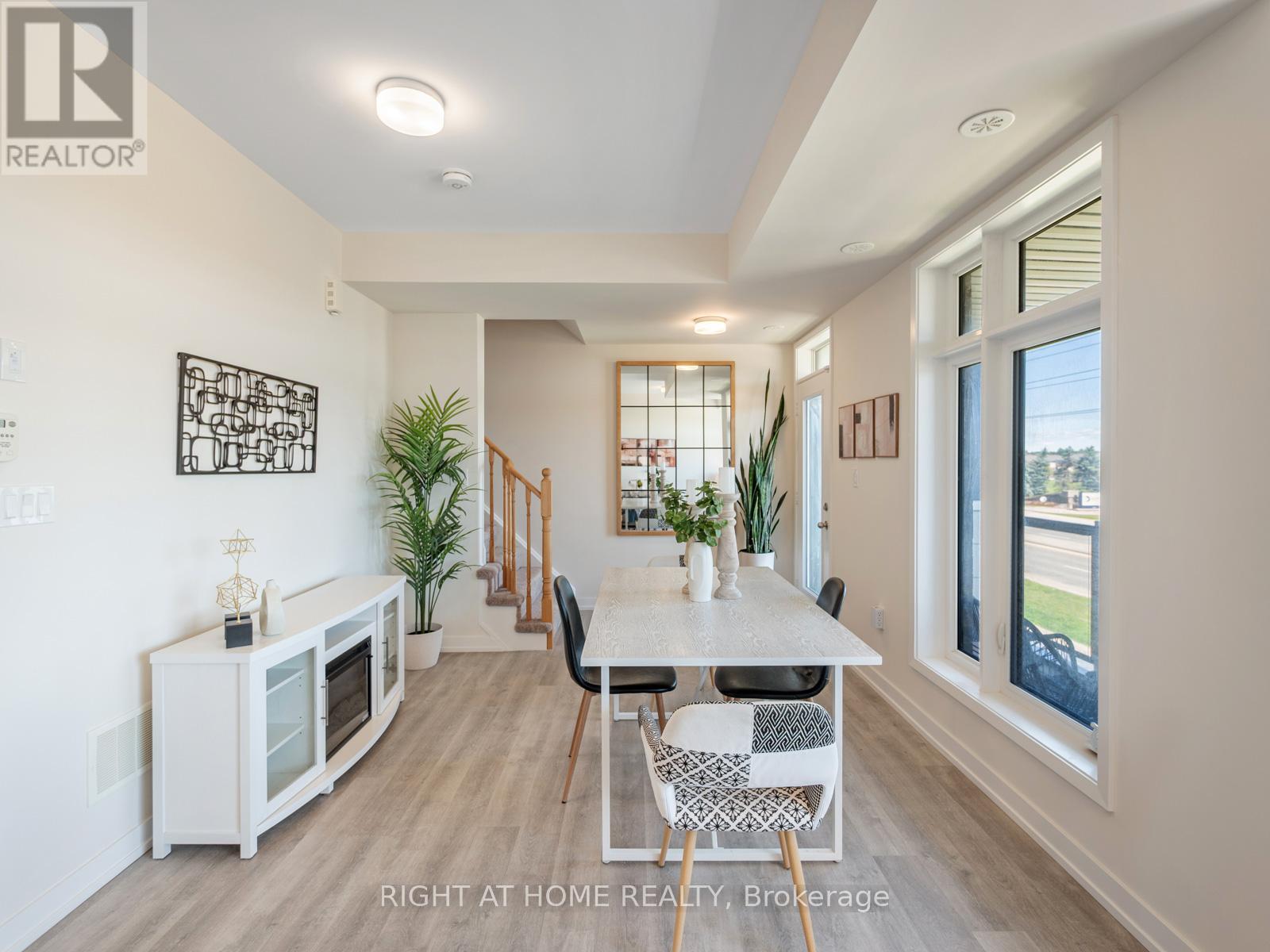 403 - 2550 Castlegate Crossing, Pickering, Ontario L1X 0H6 - Photo 19 - E13538700