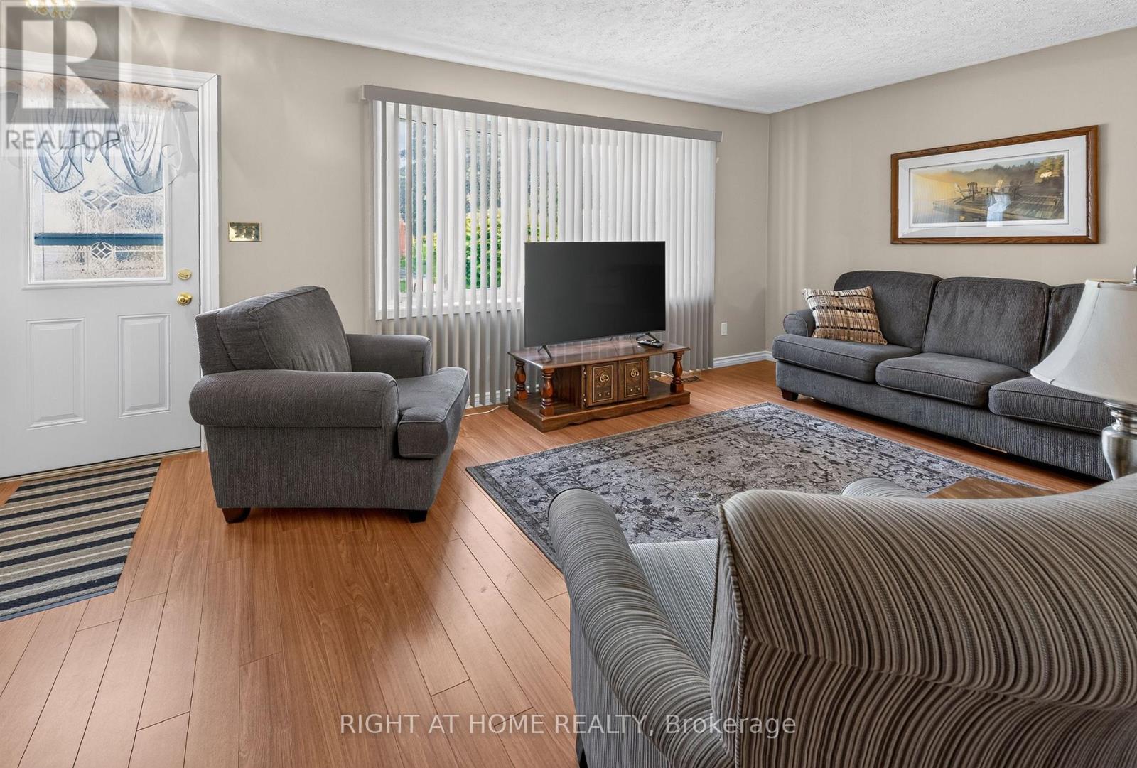 49 Locke Avenue, St. Thomas, Ontario  N5P 3Y4 - Photo 5 - X13538740