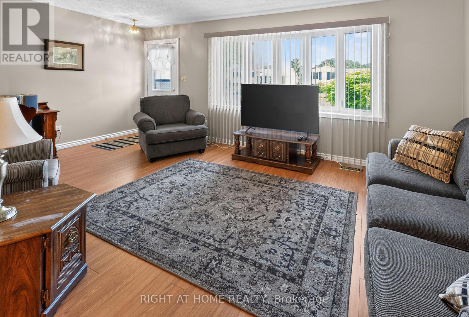 49 Locke Avenue, St. Thomas, Ontario  N5P 3Y4 - Photo 6 - X13538740