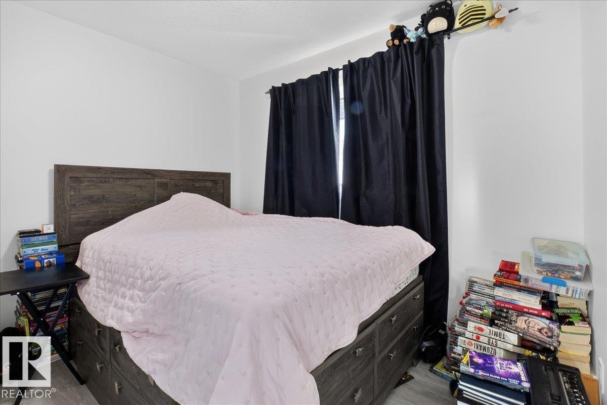 #1 11616 82 ST NW