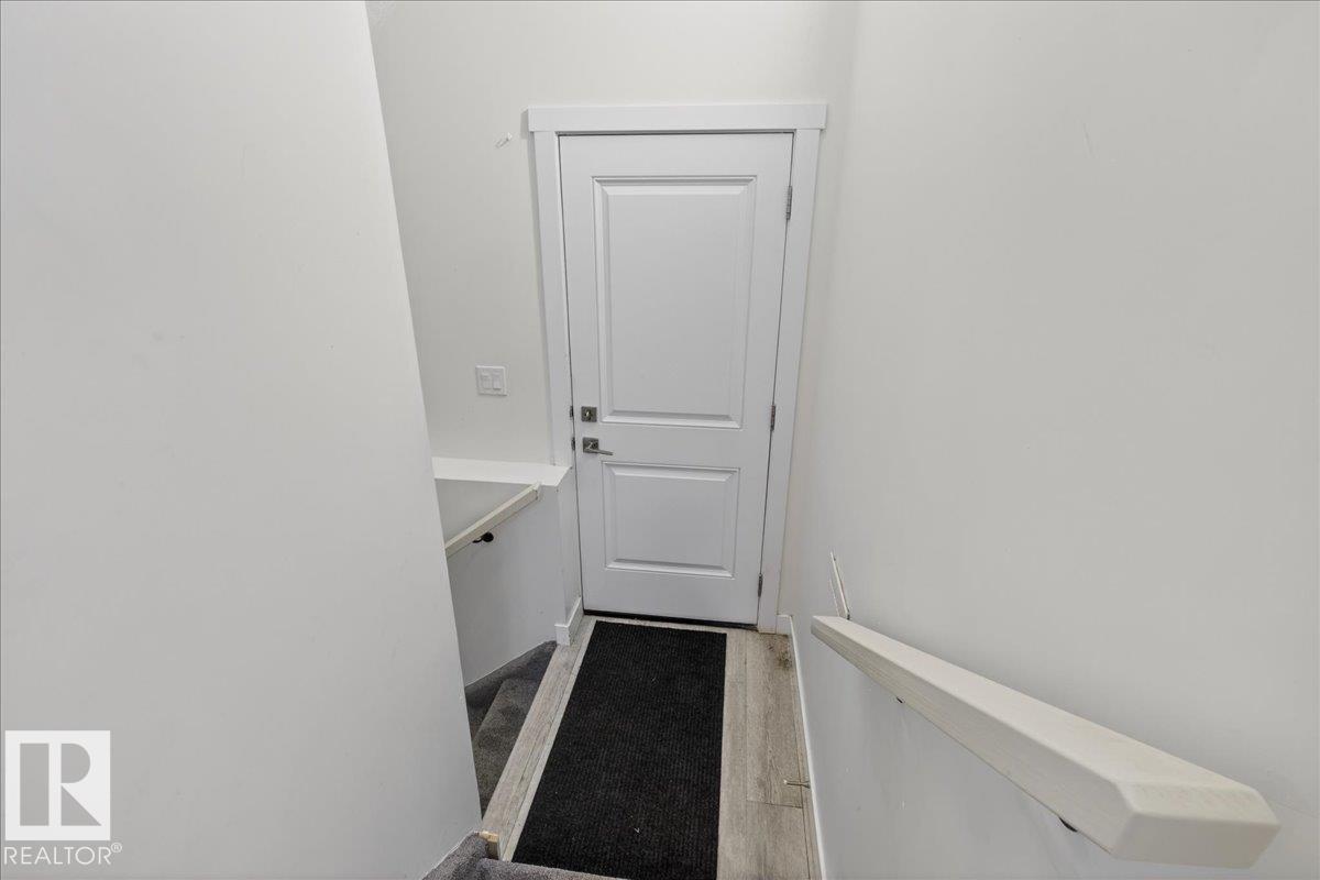 #1 11616 82 ST NW