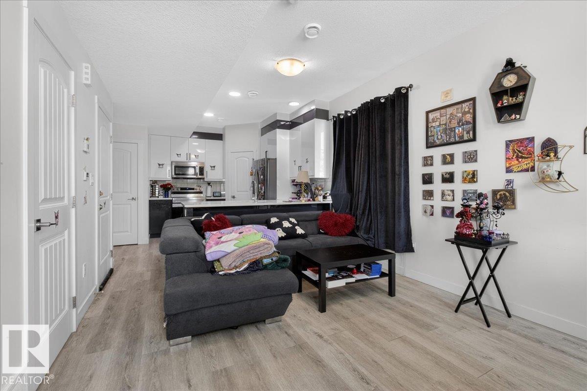 #1 11616 82 ST NW