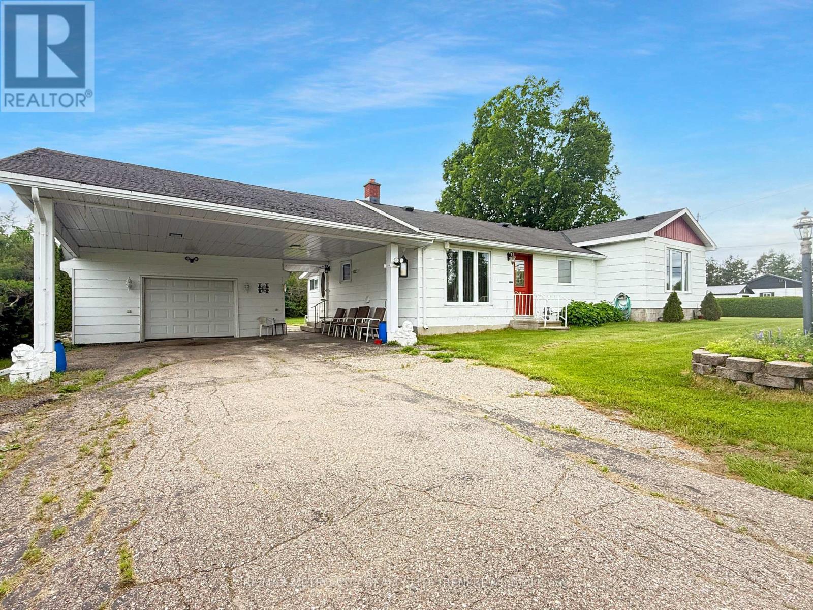 1247 Haley Road, Whitewater Region, Ontario  K0J 1Y0 - Photo 2 - X13538652
