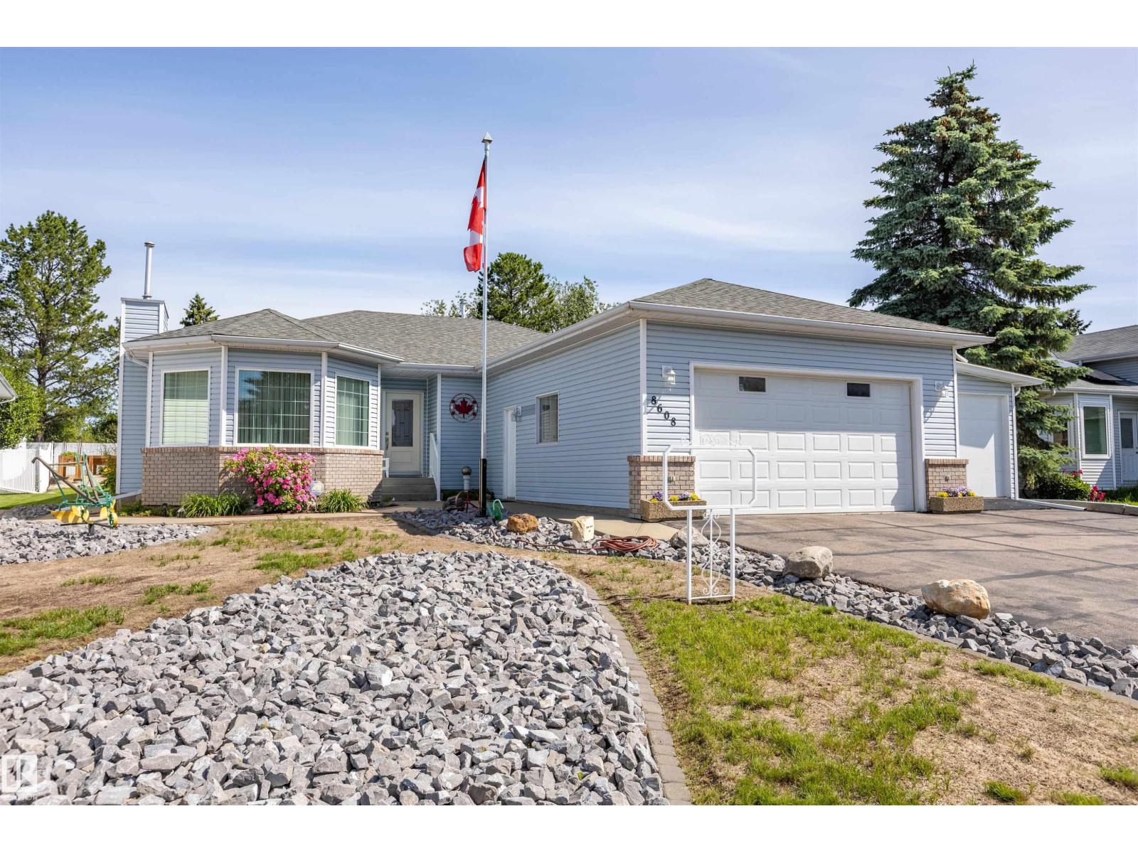 8608 107 Av, Morinville, Alberta  T8R 1C2 - Photo 6 - E4497643