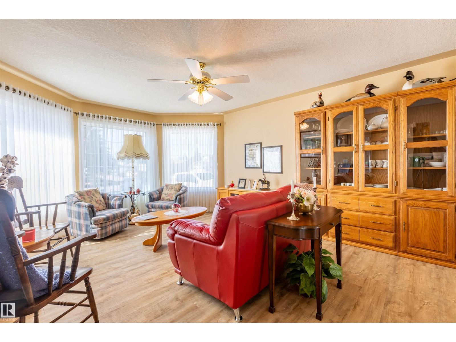 8608 107 Av, Morinville, Alberta  T8R 1C2 - Photo 18 - E4497643