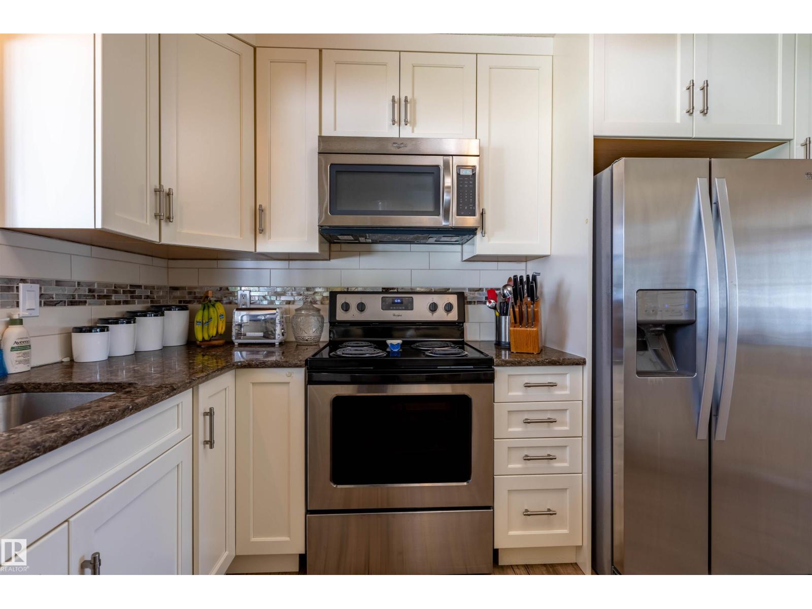 8608 107 Av, Morinville, Alberta  T8R 1C2 - Photo 15 - E4497643