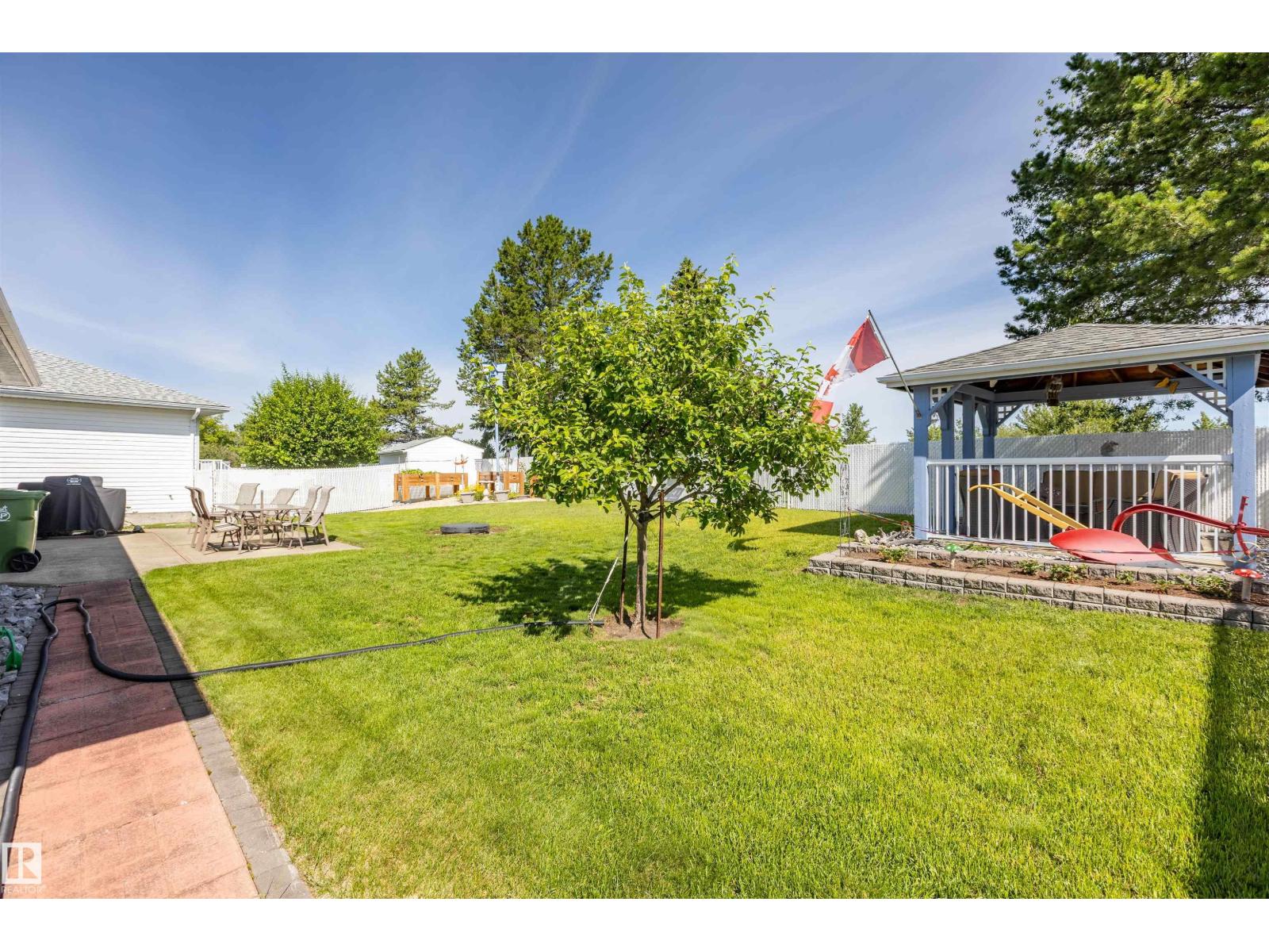 8608 107 Av, Morinville, Alberta  T8R 1C2 - Photo 4 - E4497643