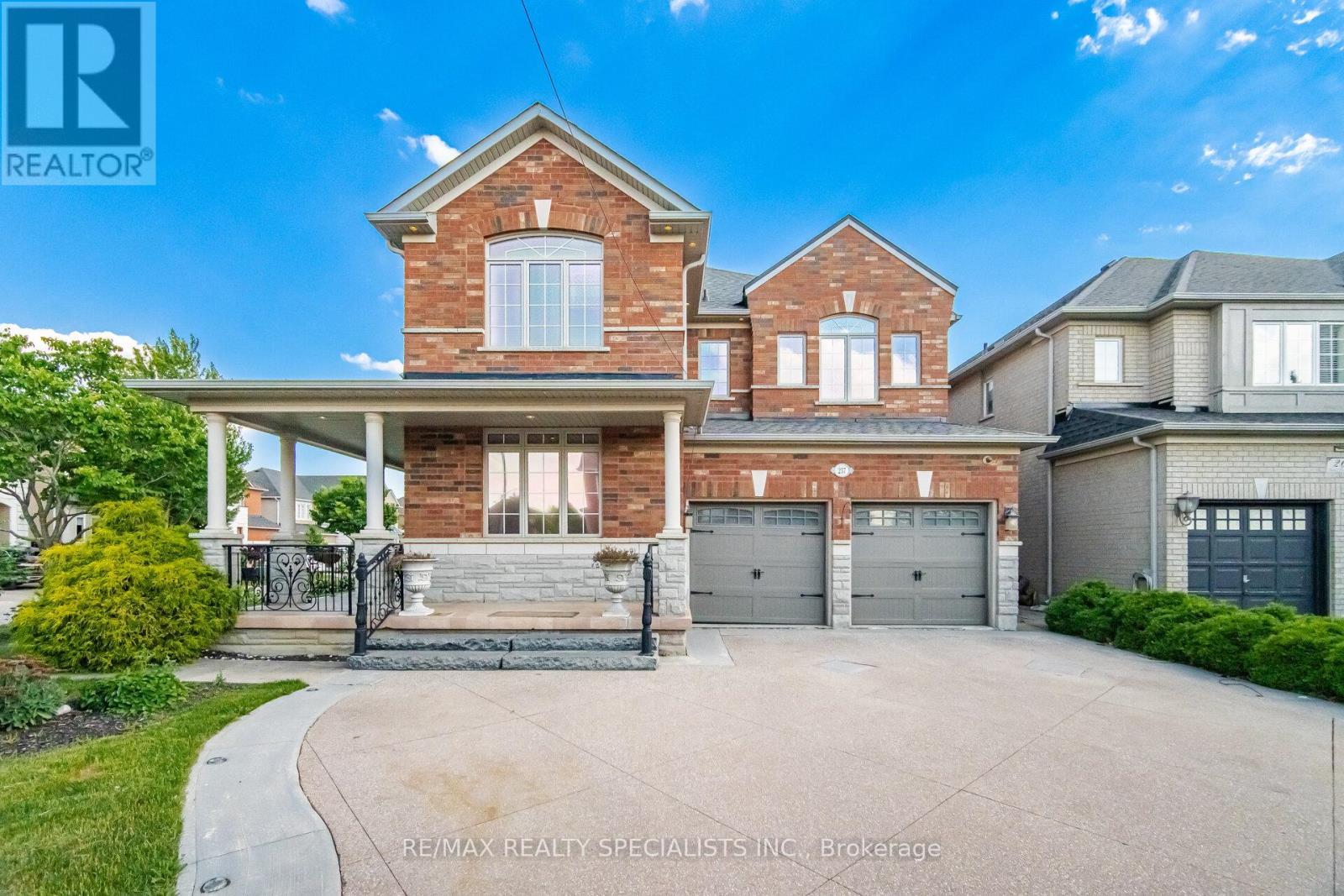 257 ST. FRANCIS AVENUE, Vaughan (Vellore Village)
