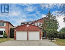 43 TOPHAM CRESCENT, Richmond Hill, Ontario