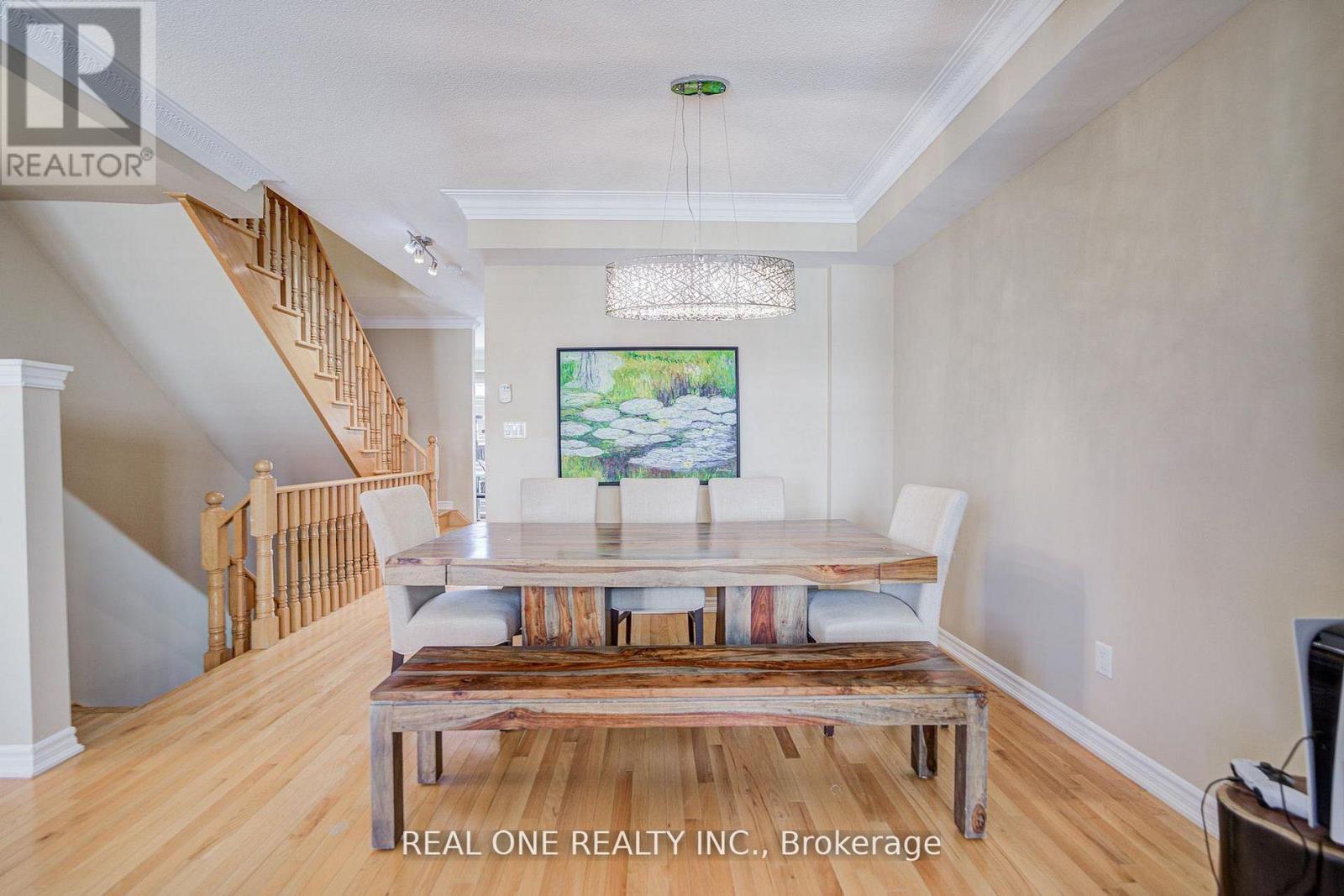 Upper - 9 Ruskov Lane, Markham, Ontario  L6C 0N9 - Photo 5 - N13538760