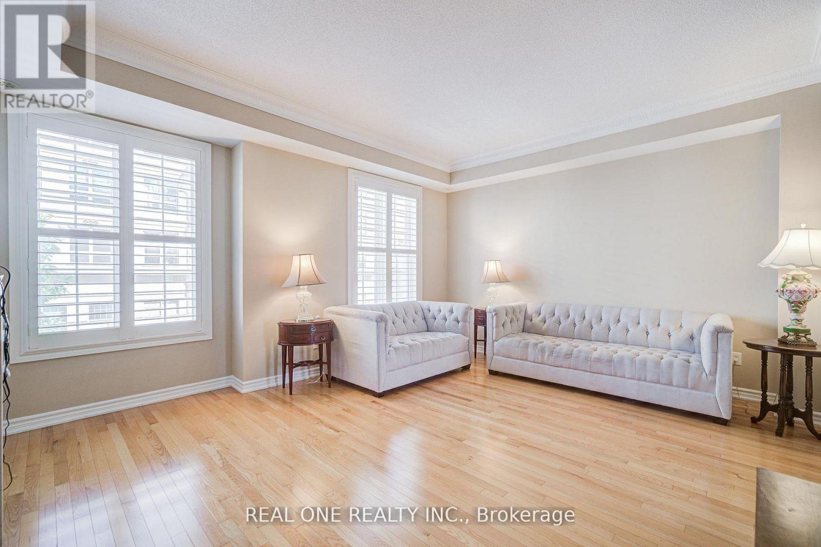 Upper - 9 Ruskov Lane, Markham, Ontario  L6C 0N9 - Photo 9 - N13538760