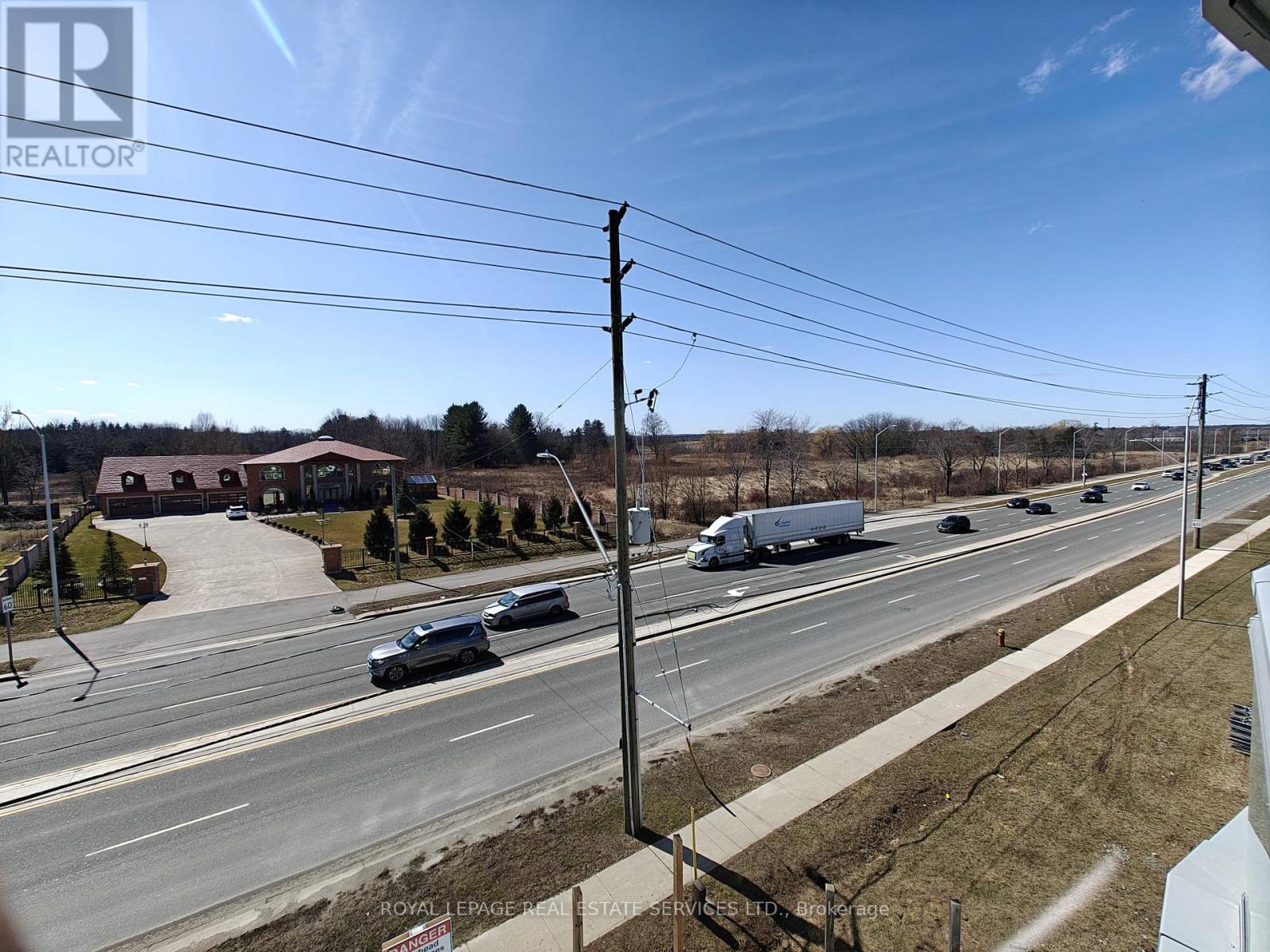 333 - 2501 Saw Whet Boulevard, Oakville, Ontario  L6M 5N2 - Photo 4 - W13538510