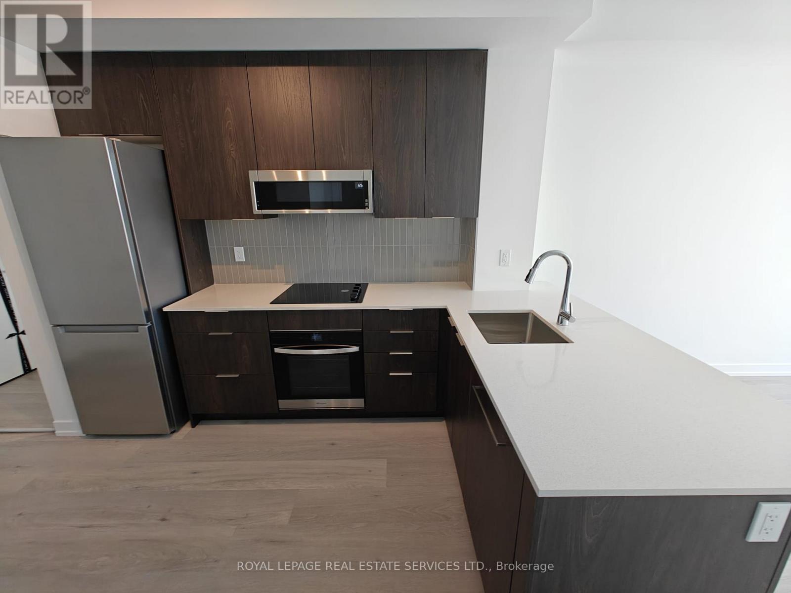 333 - 2501 Saw Whet Boulevard, Oakville, Ontario  L6M 5N2 - Photo 8 - W13538510