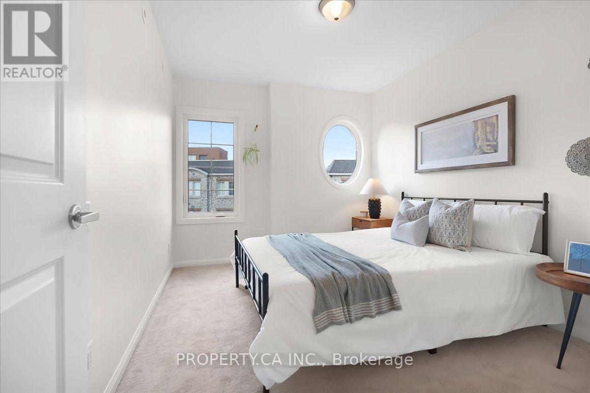 Th92 - 9 Windermere Avenue, Toronto, Ontario  M6S 5A4 - Photo 16 - W13538614