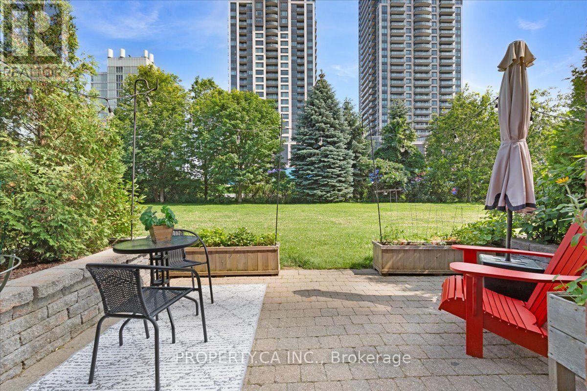 Th92 - 9 Windermere Avenue, Toronto, Ontario  M6S 5A4 - Photo 19 - W13538614