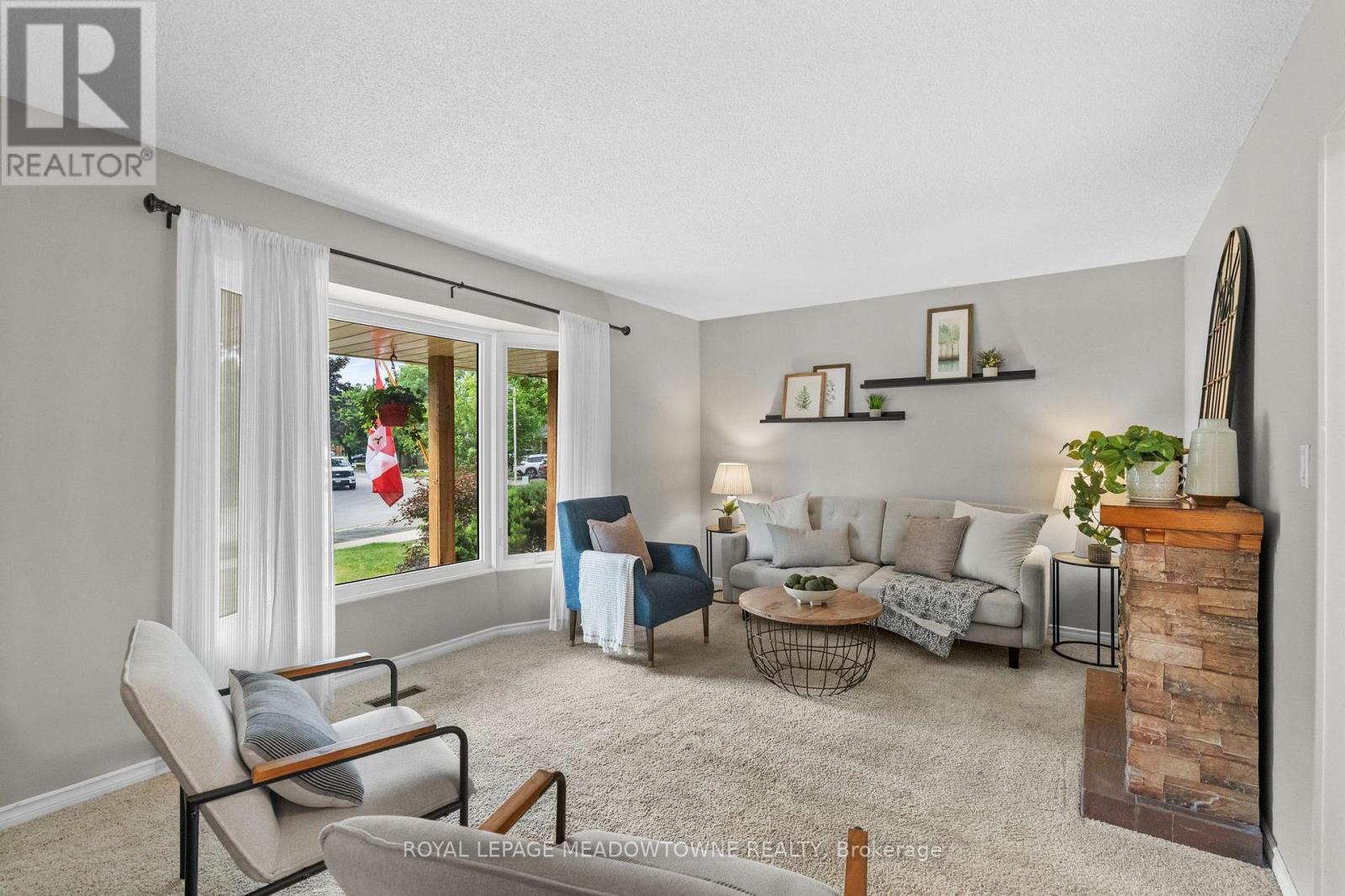 709 Middleton Crescent, Milton, Ontario  L9T 4C2 - Photo 5 - W13538638