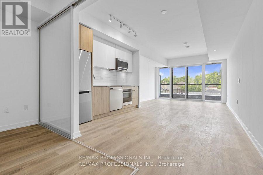 219 - 6 Chartwell Road, Toronto, Ontario  M8Z 4E8 - Photo 8 - W13538708