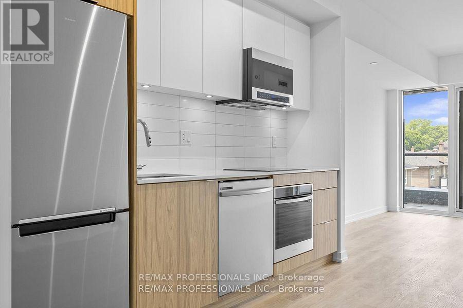 219 - 6 Chartwell Road, Toronto, Ontario  M8Z 4E8 - Photo 9 - W13538708