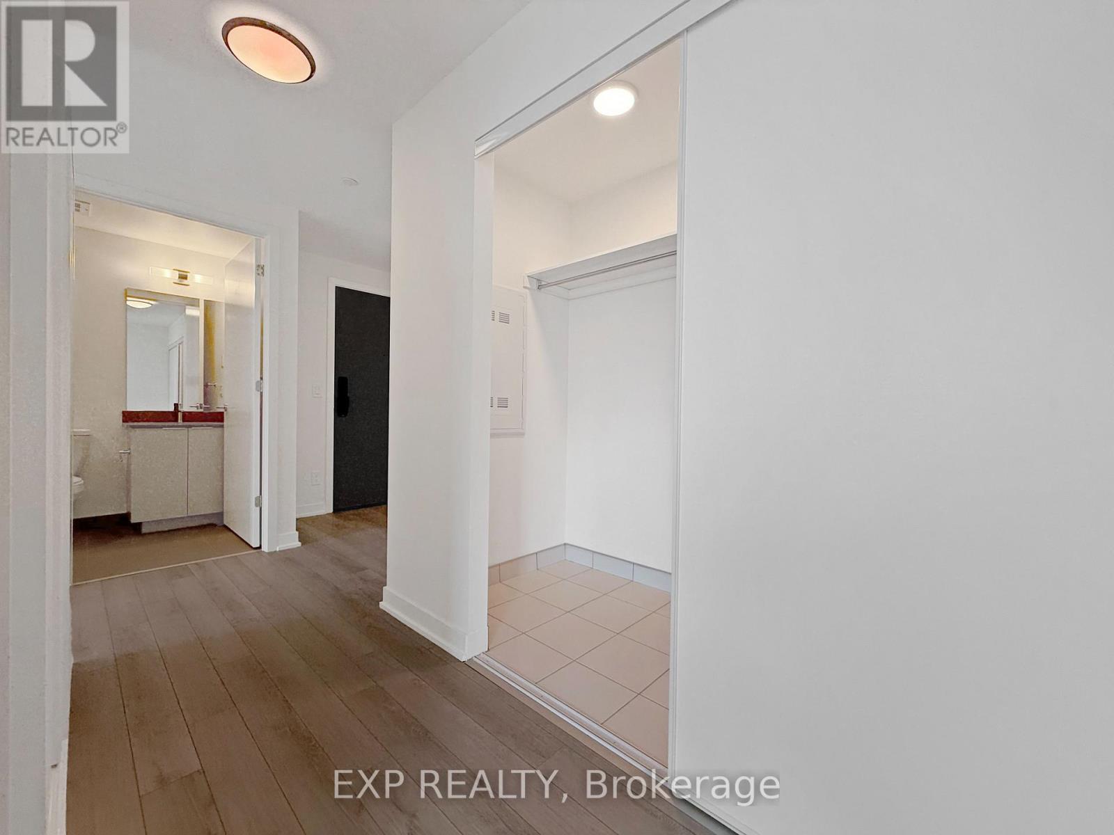 1002 - 3079 Trafalgar Road, Oakville, Ontario  L6H 8C5 - Photo 15 - W13538778