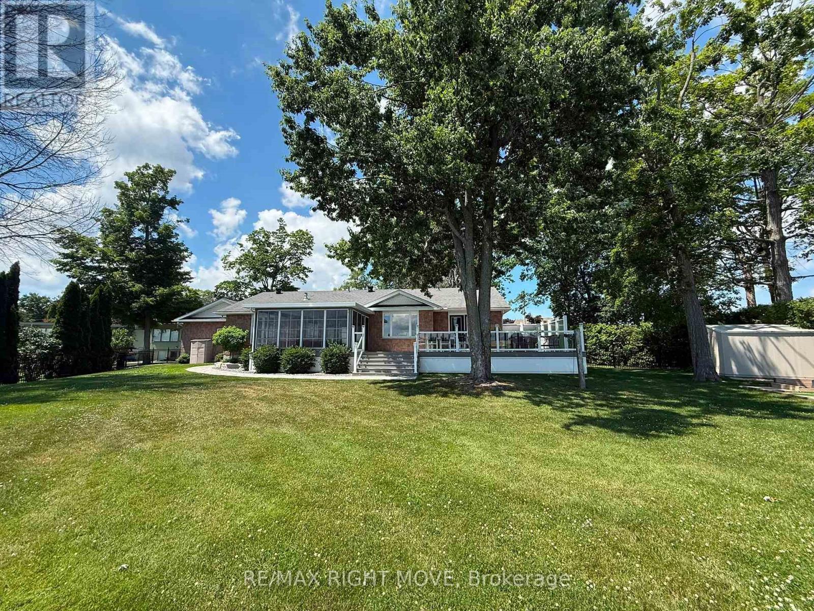 661 Glen Crescent, Orillia, Ontario  L3V 6R2 - Photo 4 - S12990804