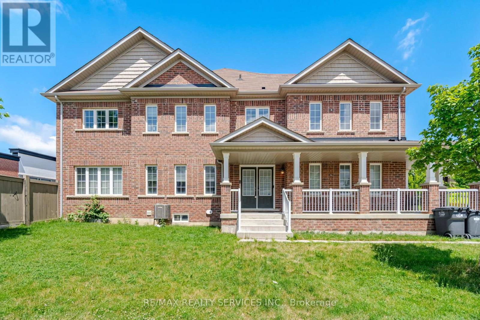 144 Baffin Crescent, Brampton, Ontario  L7A 4K9 - Photo 8 - W13537780