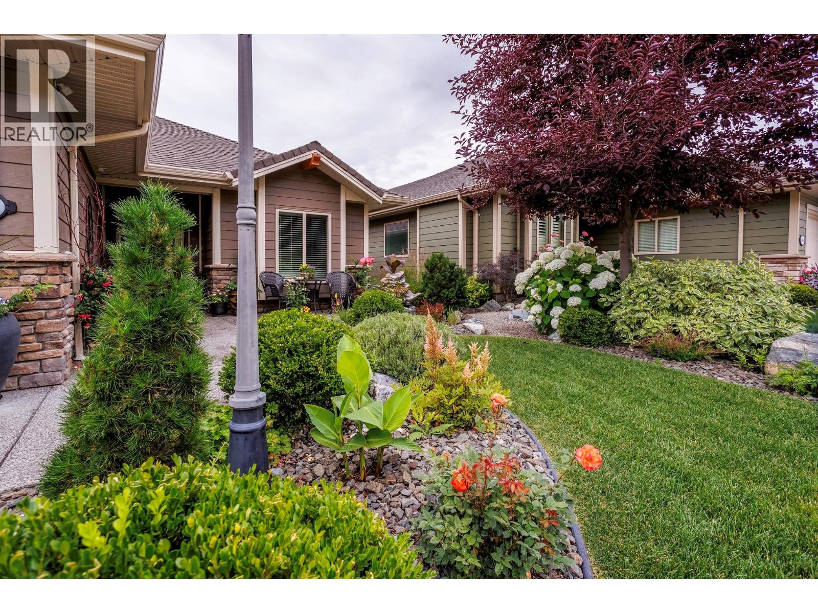 3942 Pine Valley Drive, Kelowna, British Columbia  V1X 8E5 - Photo 4 - 10393254