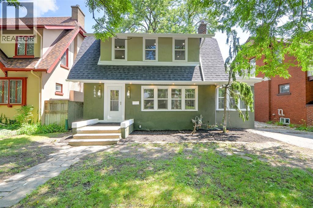 1484 VICTORIA AVENUE, Windsor